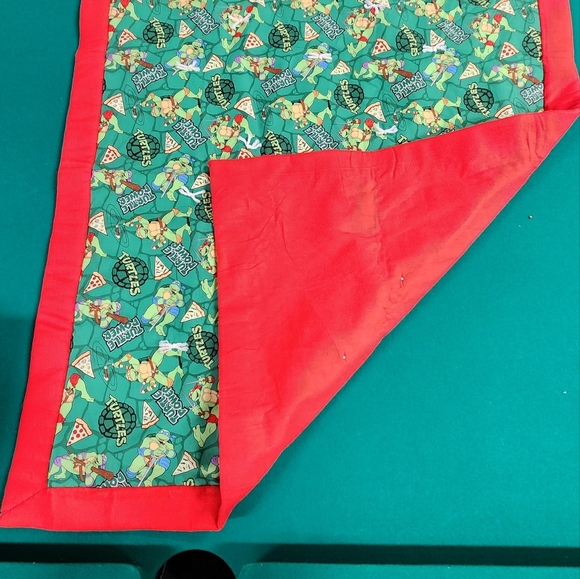 Tmnt hand sewn tack and pull style baby blanket - Picture 2 of 3